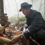 «Christopher Robin»; nostálgico regreso de Disney a Winnie the Pooh y amigos que se pierde por su indefinición y falta de alma